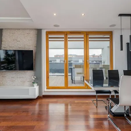 Apartman Superior With Terrace & Free Parking